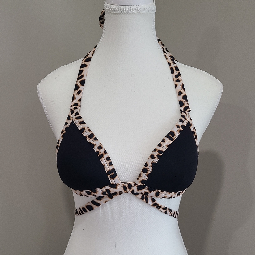 Victoria Secret Pink leopard bikini top